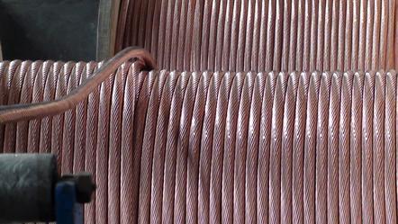 J9����|����վ����