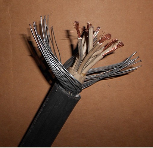 J9����|����վ����