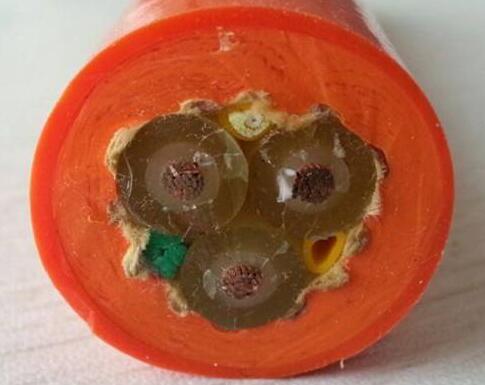 J9����|����վ����