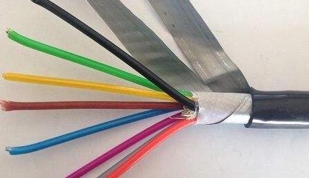 J9����|����վ����