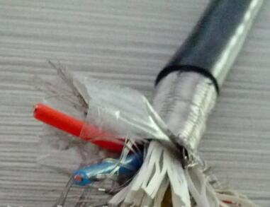 J9����|����վ����