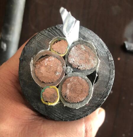 J9����|����վ����