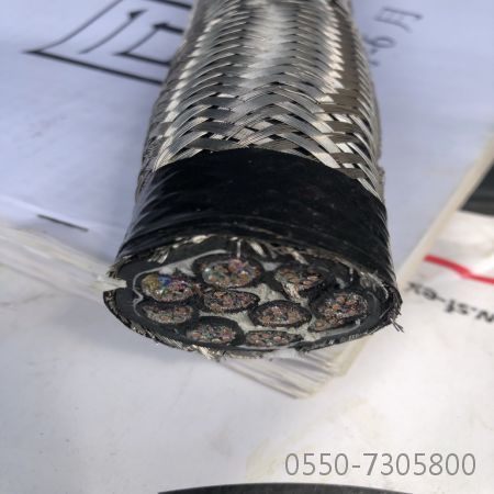 J9����|����վ����