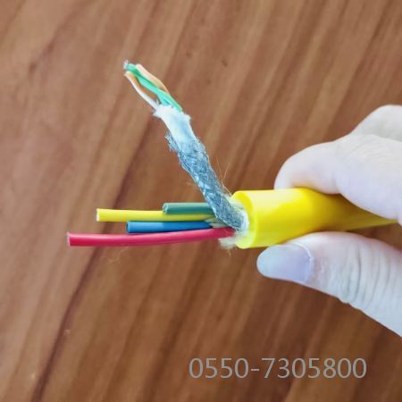 J9����|����վ����