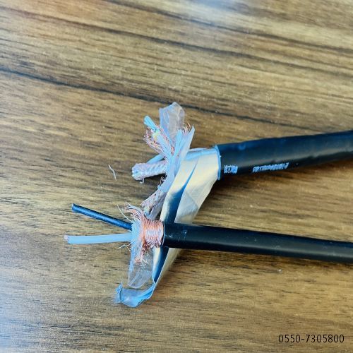 J9����|����վ����