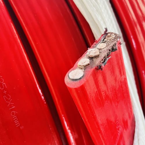 J9����|����վ����