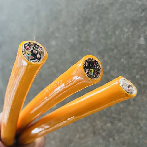 J9����|����վ����