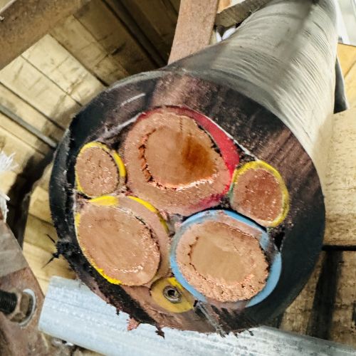 J9����|����վ����